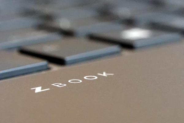 Un ordinateur de bureau pour vous accompagner lors de vos déplacements ! Profitez de la performance du HP ZBook 15 po. où que vous soyez